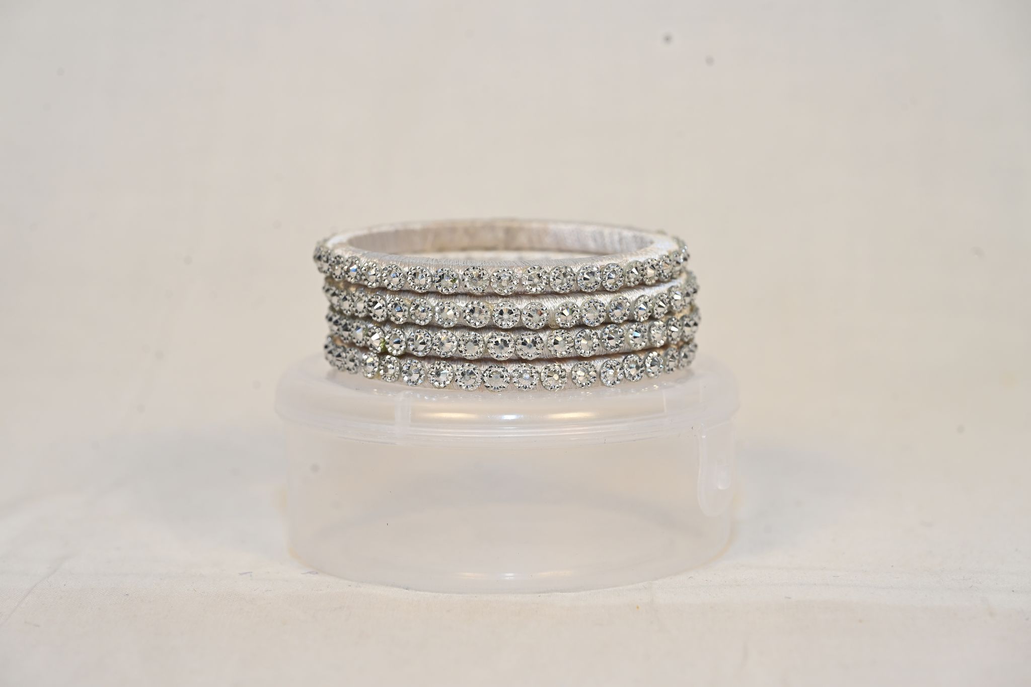 white thread bangle set - 04