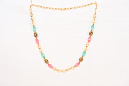 Gold-toned and pink necklace