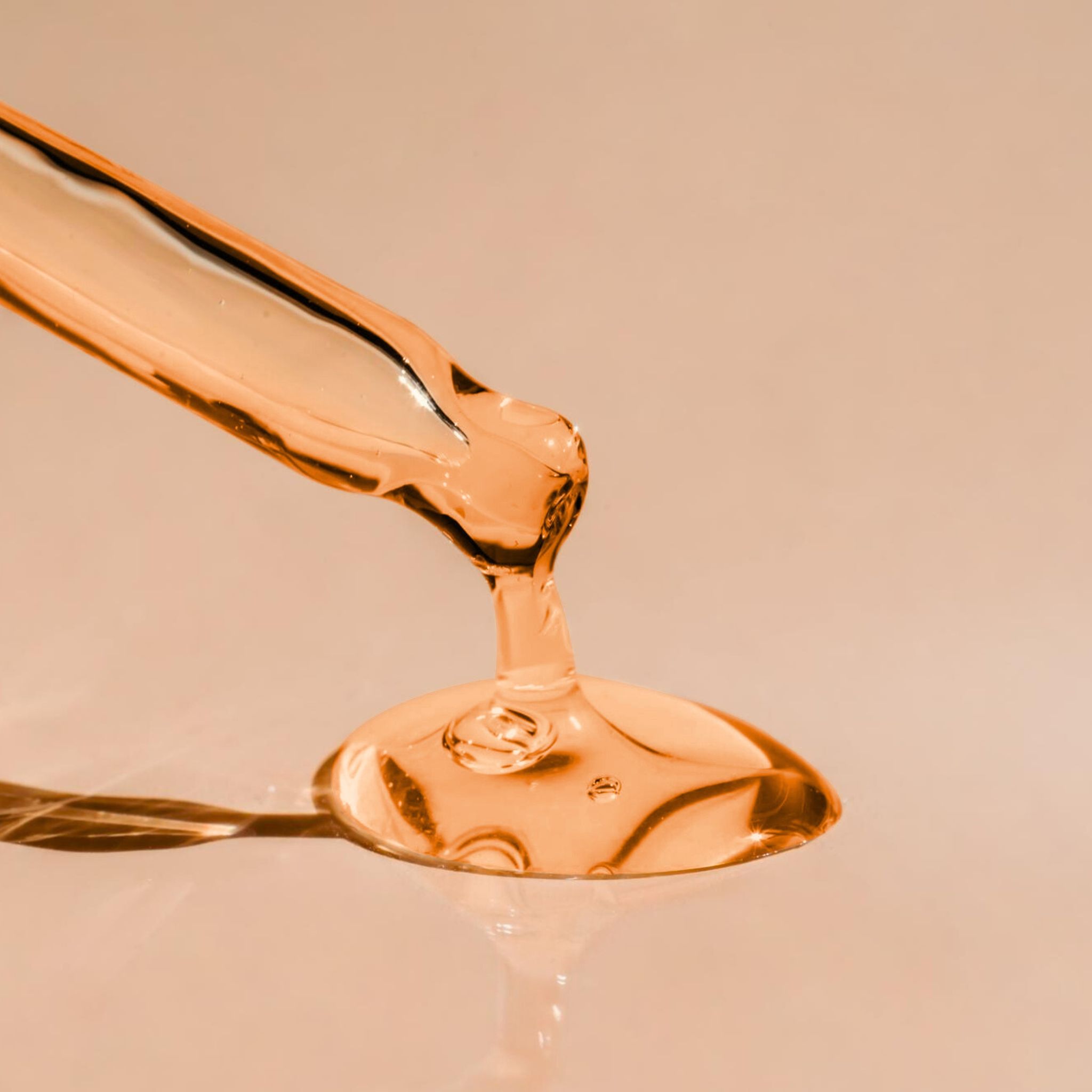 Tatha 100% Natural Saffron Oil-based Face Serum | For Ageless Beauty and Radiant Skin | 20 ml Ayurvedic Kumkumadi Tailam for Dull Skin, Dark Spots & Pigmentation