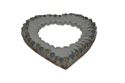 Heart-Shaped Decorative Piece - Handcrafted Elegance Heart-Shaped Decorative Piece - Handcrafted Elegance