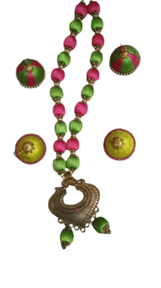 Handcrafted Silk Thread Necklace and Earrings Set Handcrafted Silk Thread Necklace and Earrings Set