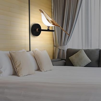 Adjustable Bird Wall Light, Wall Light for Living Room, Bedroom, Dining Area, Light Fixture, Rotatable Bedroom Bedside Lamp (Rose Gold)