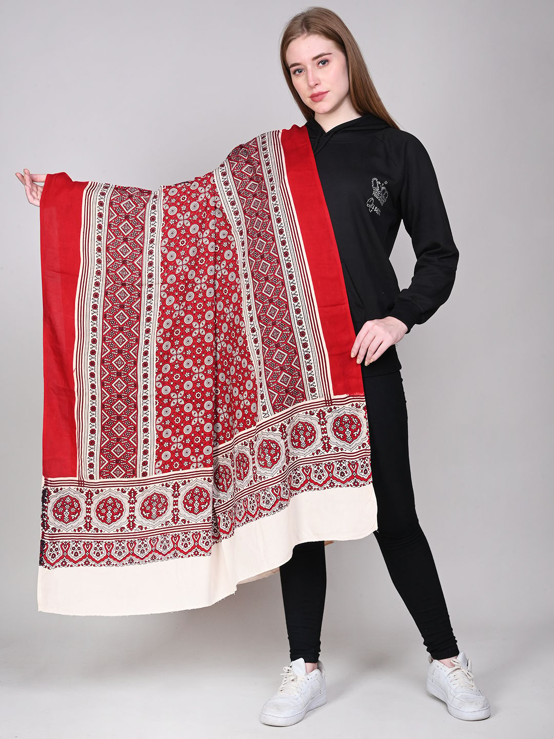 Amrozia Women's Ajrakh Block Print Rayon Dupatta (Red)