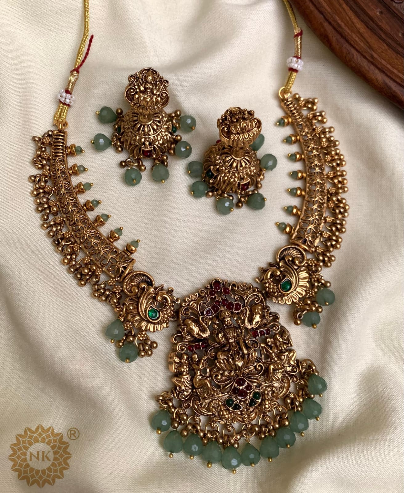 Antique Gold Temple Jewelry Necklace Set with Green Beads
