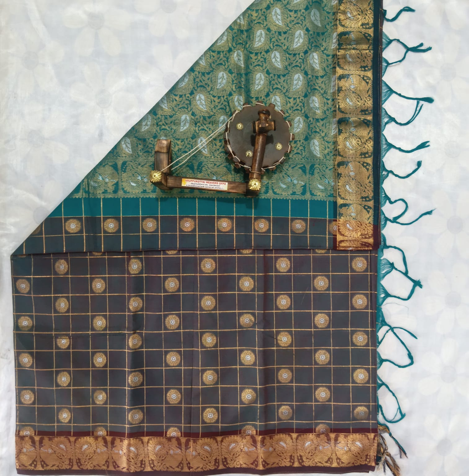 1000 Putta Original Cotton Saree with Blouse - Green