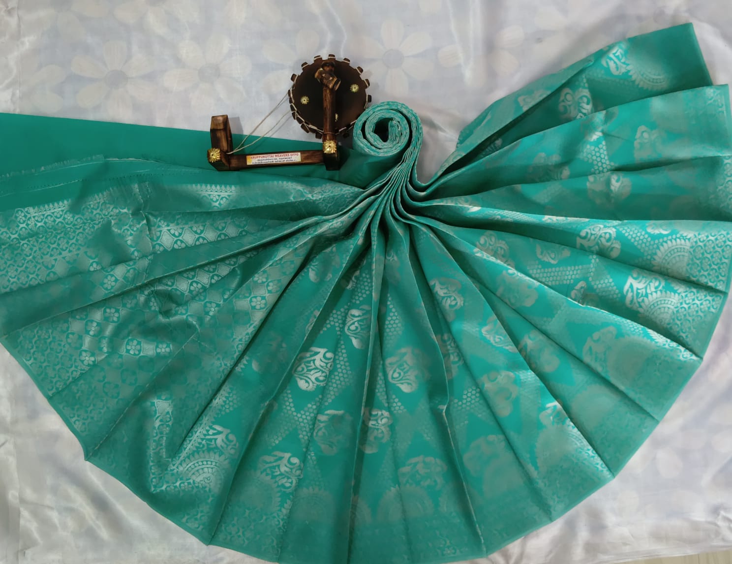 Kubera Silk Cottton Saree&nbsp;with Blouse - Light Green