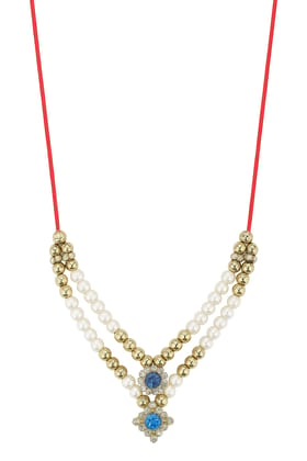 Elegant Pearl & Blue Stone Necklace Elegant Pearl & Blue Stone Necklace