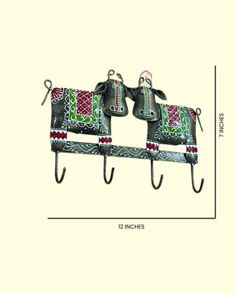Rustic Charm Wall Key Holder – Handcrafted Wooden & Iron Key Hanger for Entryway & Home Déco