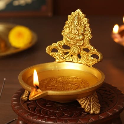 Brass Table Decor Ganesh Oil Lamp Deepak  - Decorative Puja Diya for Positivity, Height : 4 Inch (BSMAS1160 G)