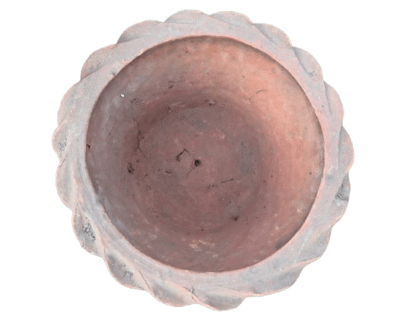 Terracotta Scalloped Edge Flower Pot - Rustic Charm Planter