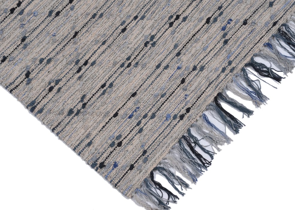 Mang 100% Cotton Machine washable or spot clean for low-maintenance elegance.