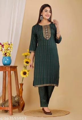 Women Rayon Colorfull Lining Printed Kurti With Small Butti Printed Pant (Green)