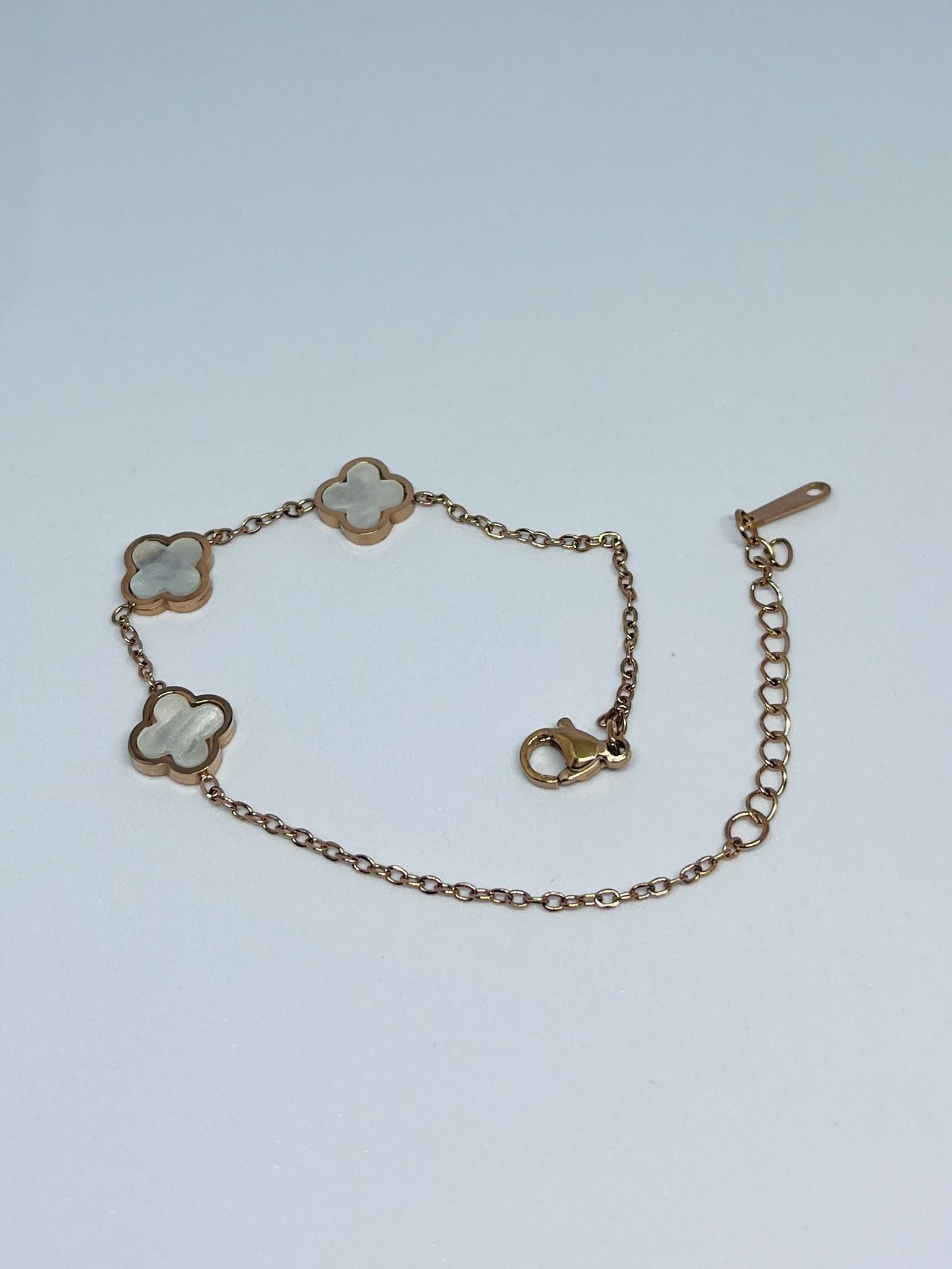 Elegant Rose Gold Plated Clover Mother of Pearl Charm Bracelet