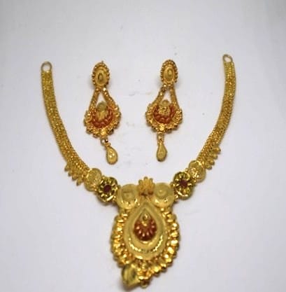 Elegant Gold Plated Necklace & Earring Set for Women