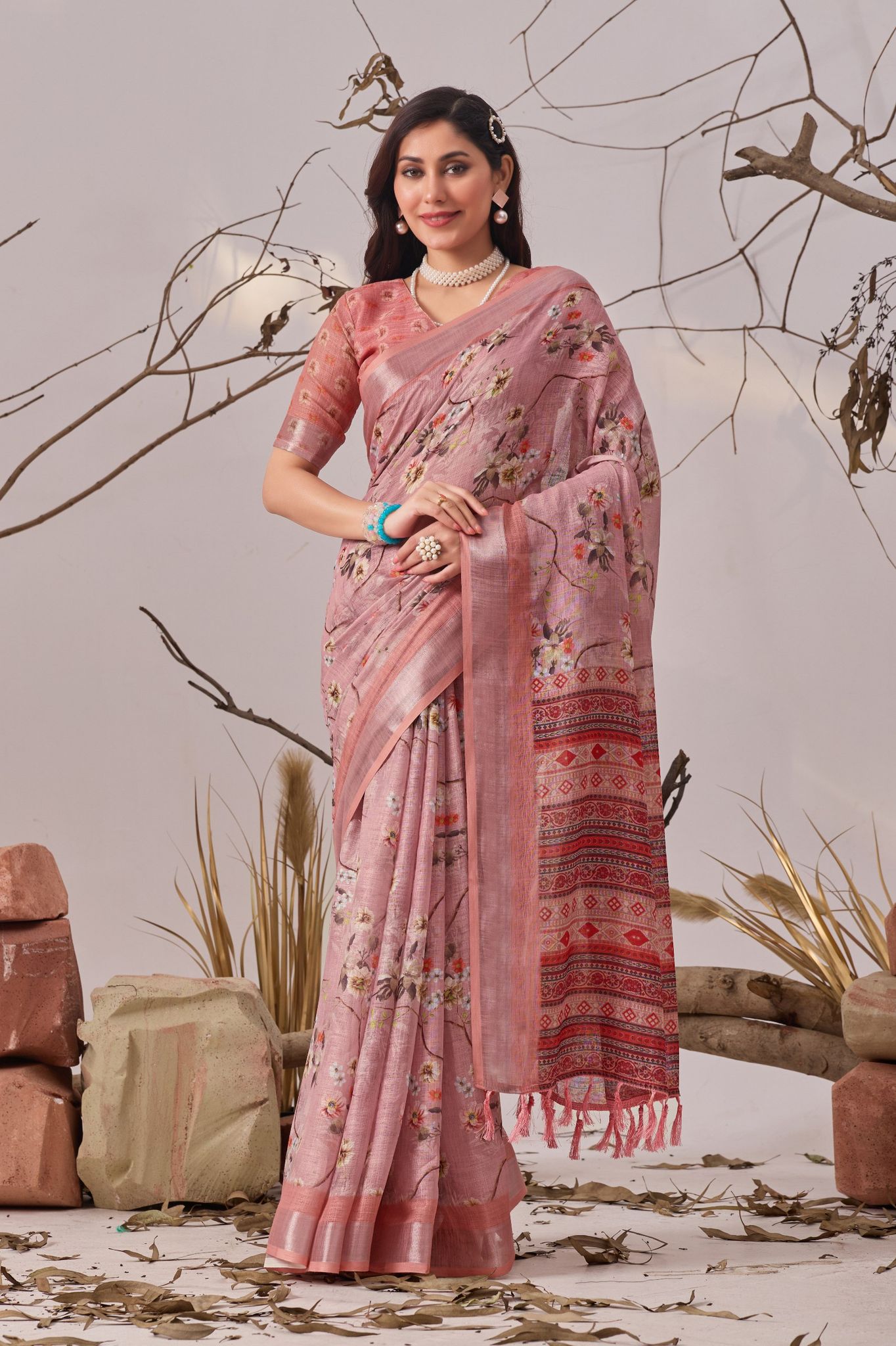 Elegant Floral Printed Pink Linen Blend Saree for Women