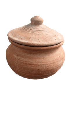 Traditional Terracotta Clay Pot with Lid for Cooking and Storage Traditional Terracotta Clay Pot with Lid for Cooking and Storage