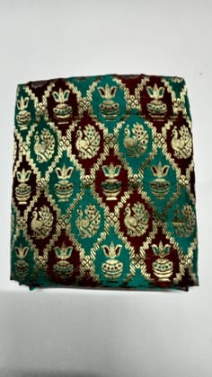 1 Meter Banarasi Jacquard Unstitched Blouse Piece – Peacock & Kalash Zari Design (Teal & Maroon)