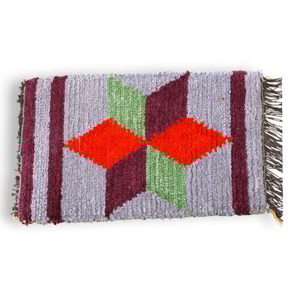 Eluru is famous for its hand-knotted carpets Eluru is famous for its hand-knotted carpets