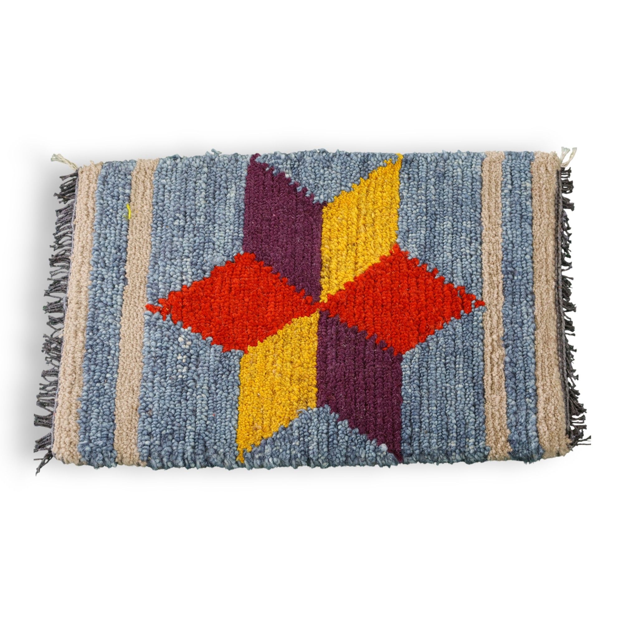 Eluru&nbsp;is famous for its hand-knotted carpets