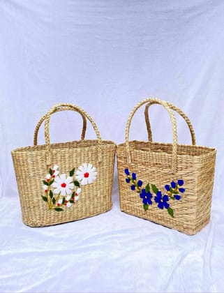 Handcrafted Straw Tote Bags with Floral Embroidery - White Daisies & Blue Blossoms Handcrafted Straw Tote Bags with Floral Embroidery - White Daisies & Blue Blossoms