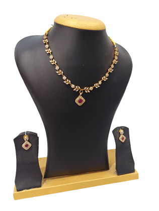 Elegant Gold-Plated Imitation Necklace Set Elegant Gold-Plated Imitation Necklace Set