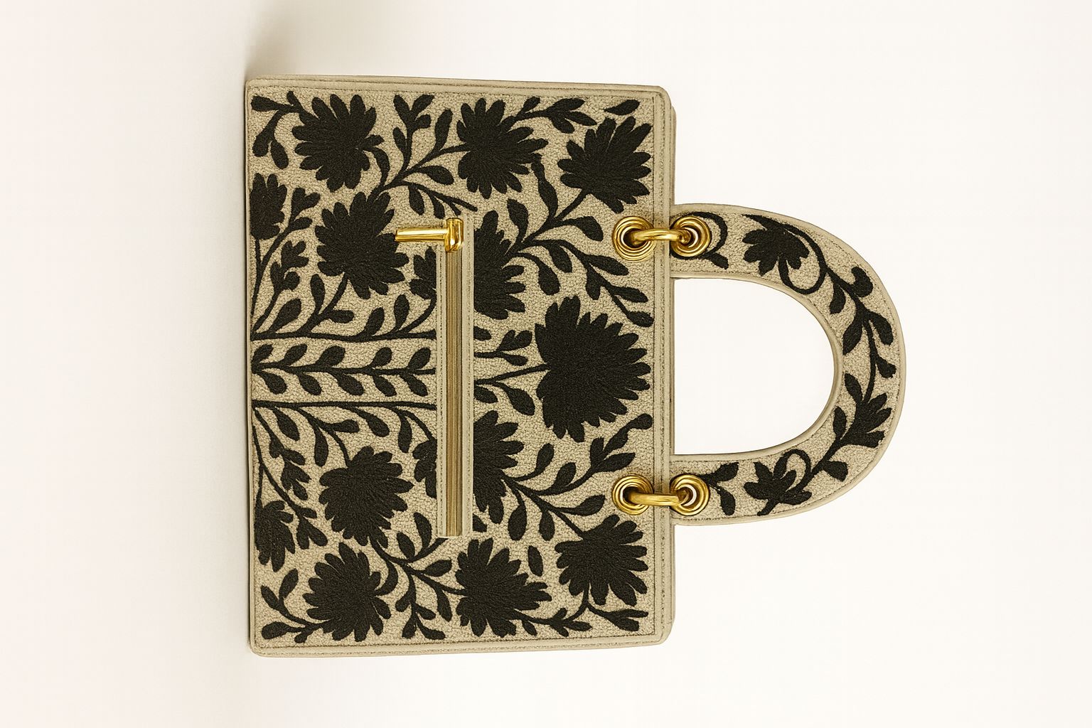 Elegant Embroidered Floral Handbag with D-Shaped Handle
