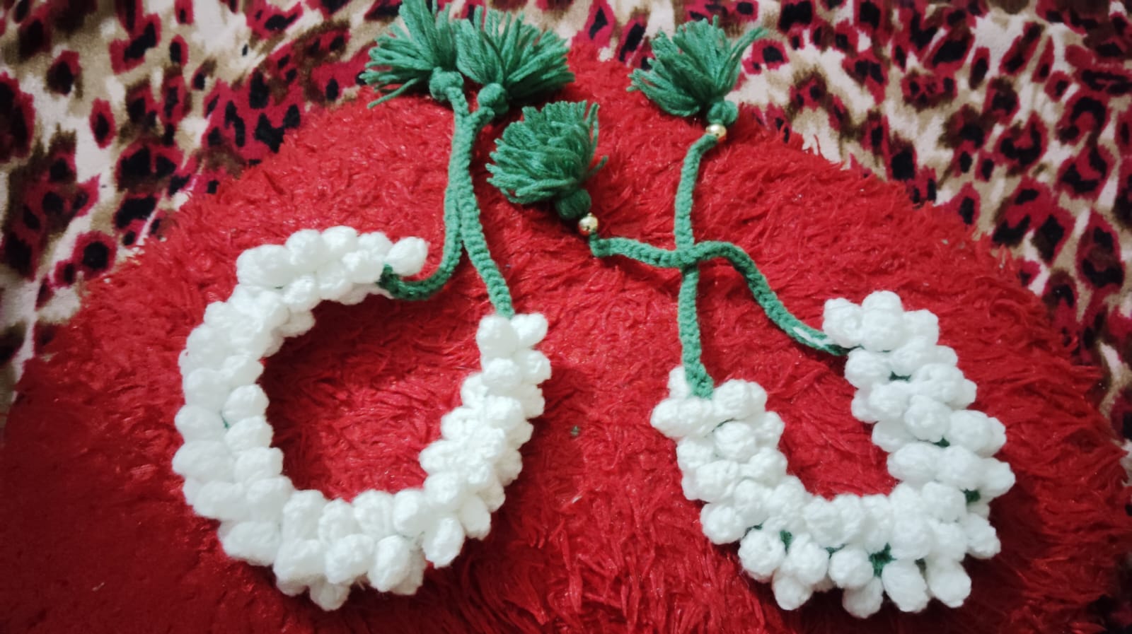 Handmade White Gajra