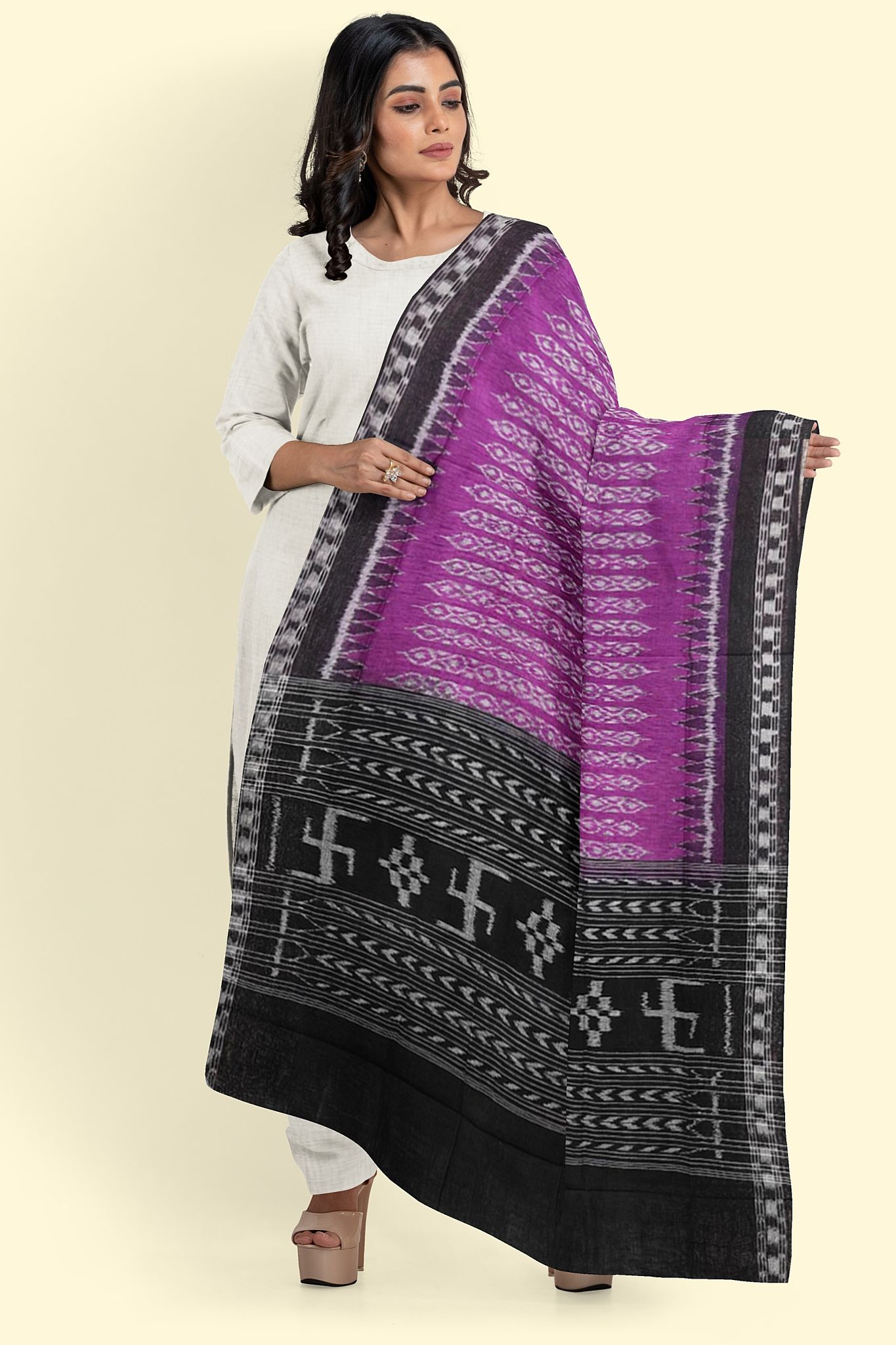 Purple Black Sambalpuri Handwoven Single Ikat Cotton Dupatta SFCDUP197A