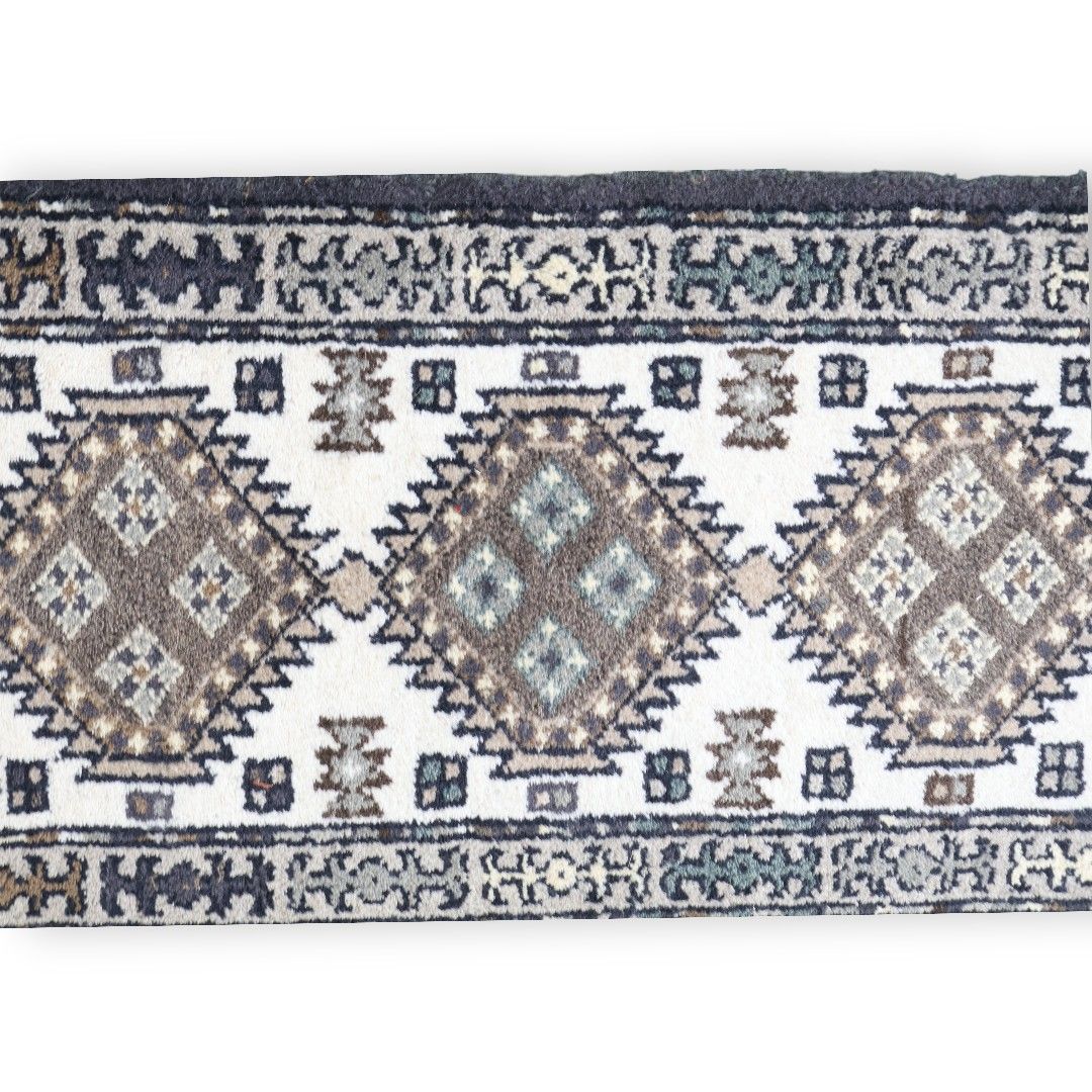  ELURU-Traditional Diamond Pattern Door Mat | Grey & Brown Ethnic Indoor Rug with Tassels | Soft Decorative Carpet for Home Entrance