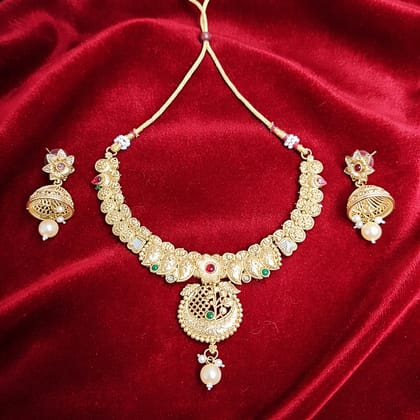 Traditional Gold-Tone Necklace Set