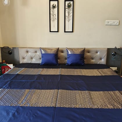 Banarasi Brocade Luxe Navy Blue Polyester Bedcover with 2 Cushion Covers – King Size