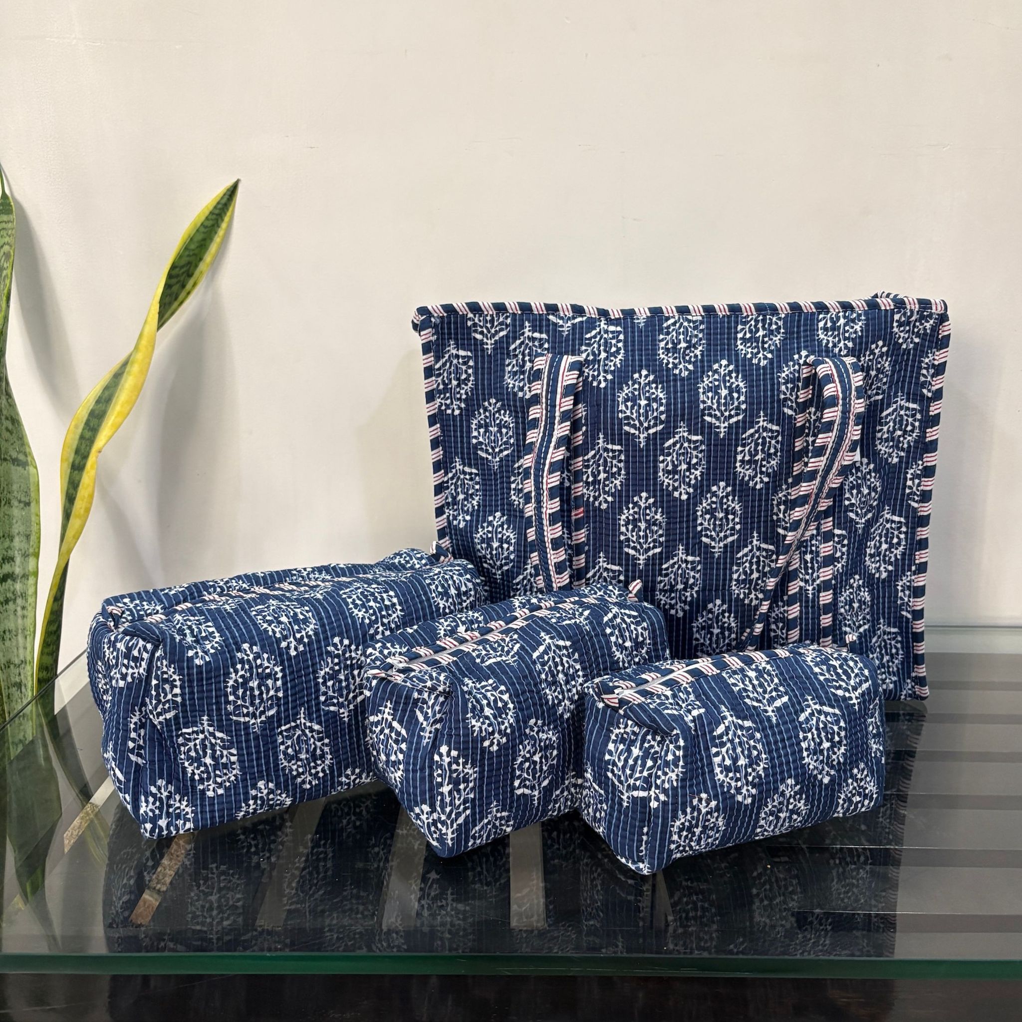 Indigo Petal Block Print Quilted Cotton Tote Bag With Pouch Set Of 4 Blue 15"X15"