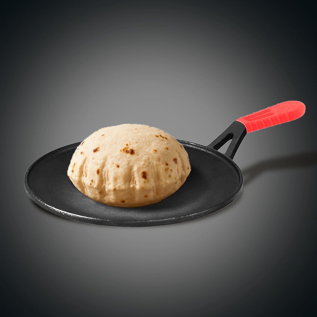 Pigeon Imperi Cast Iron Dosa/Roti Concave Tawa 28cm, Free Silicone Grip, Pre-Seasoned,100% Toxin-Free Tava, Naturally Nonstick Healthy Cookware, Makes Food Tastier, Strong & Durable, Gas & Induction
