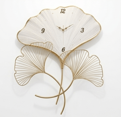 Golden Foliage Luxury Wall Clock – Handcrafted Botanical Metal Art in Emerald & Gold