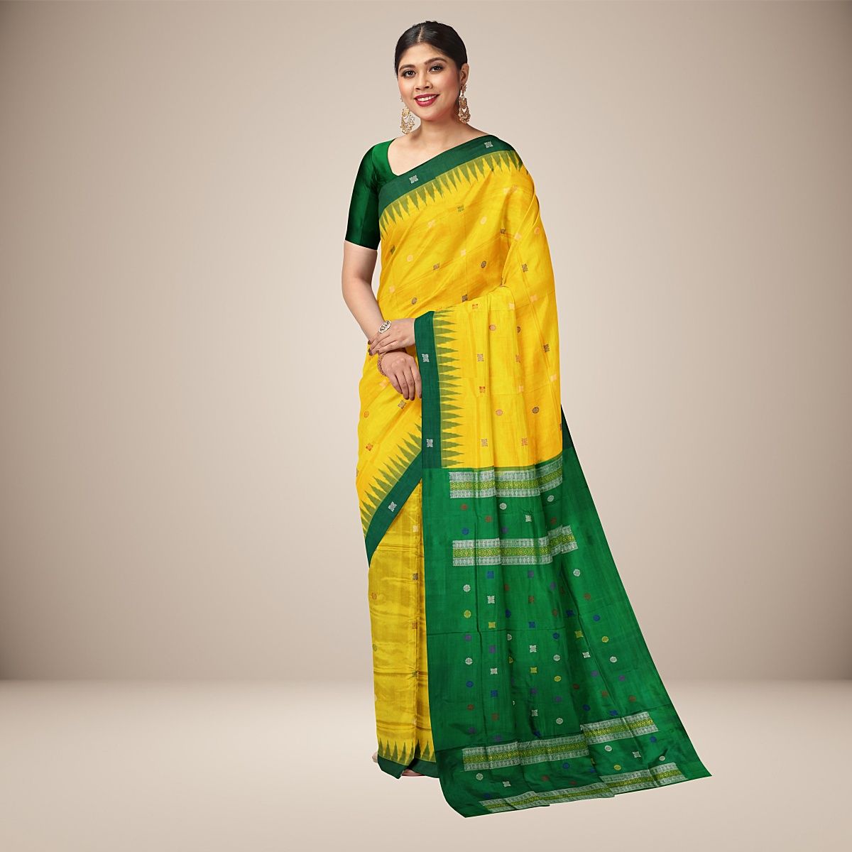 Modern Motifs Bomkai Silk Saree