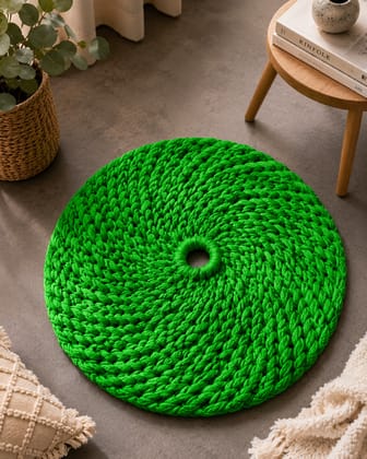 Hand-Braided Green Round Jute Rug