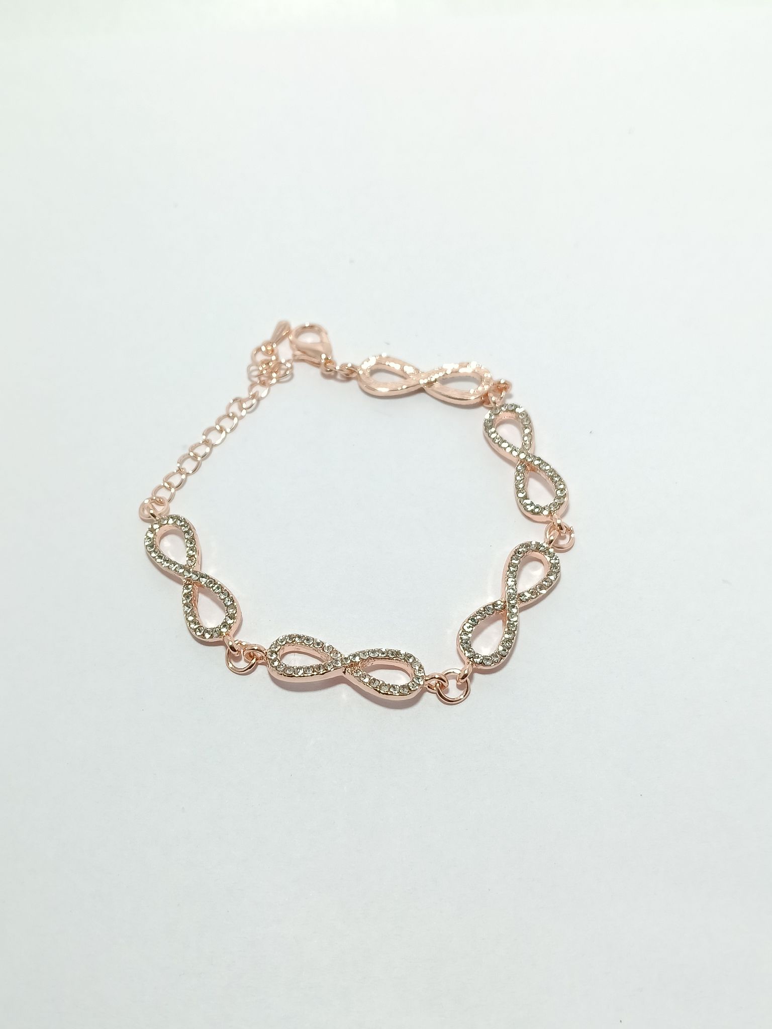 Dimplora Infinity Spark Rose Bracelet
