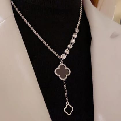 Dual Clover Necklace - Stainless steel necklace for women
