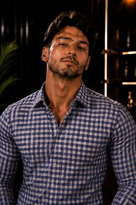 Enrich Fashion Factory Men's Navy Blue & White Gingham Check Casual Shirt