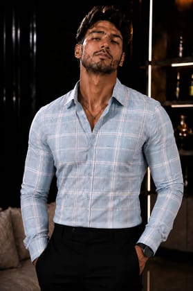 Enrich Fashion Factory Men's Sky Blue & White Checkered Casual Shirt
