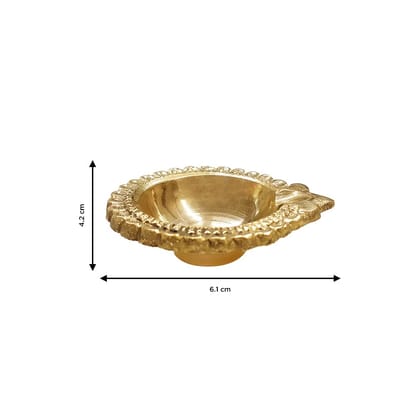 KANSAL ARTS AND HANDICRAFTS: Handmade Pure Brass Pan Diya for Puja (6.1 cm) | Decorative Akhand Jyot Oil Lamp for Diwali, Home Mandir & Festive Gifting
