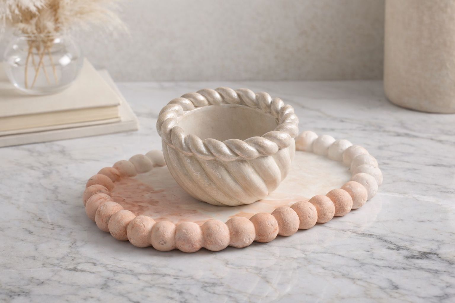 Pearl Twist Gypsum Bowl with Tray