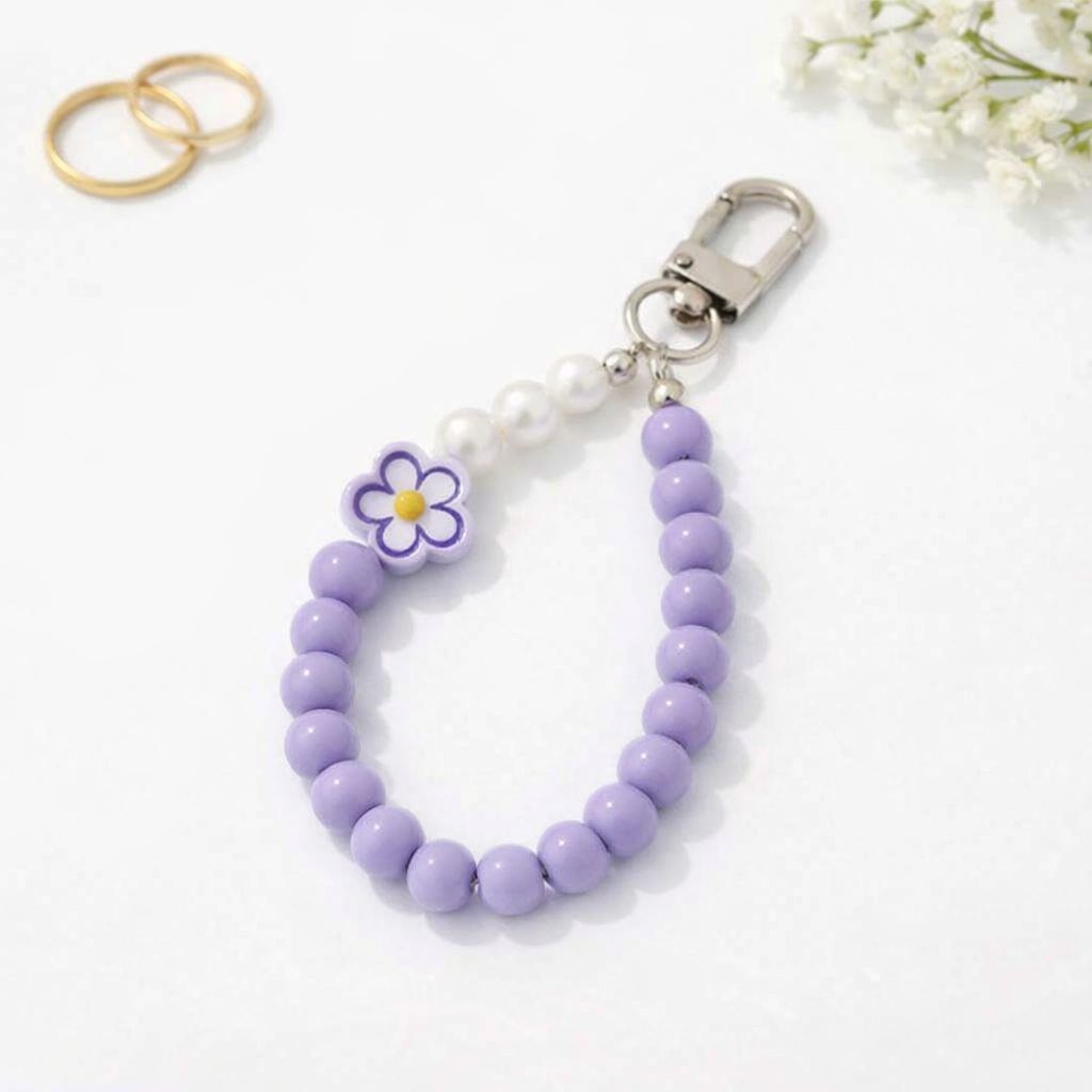 Lavender Daisy Beaded Keychain – Handmade Wrist Strap Charm