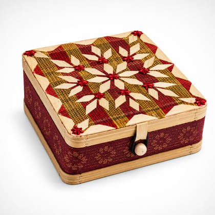 Handcrafted Bamboo Ornament Box – Eco-Friendly Jewelry Box