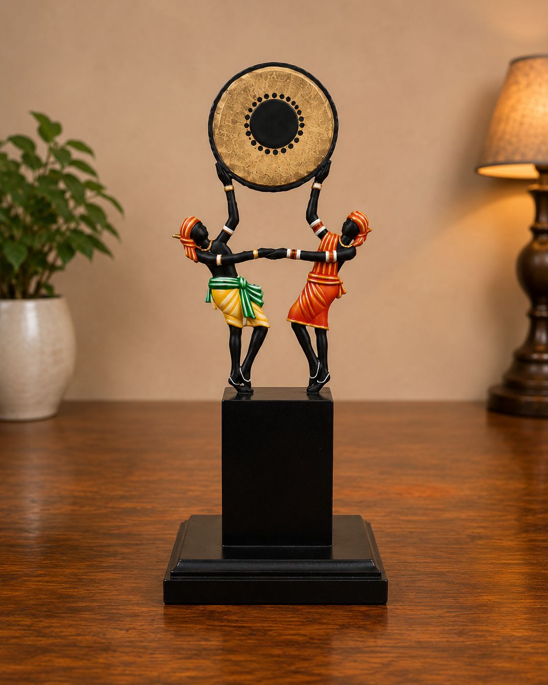 Bastar Iron Craft | Tribal Couple Dancing with Dafli | Handcrafted Decor