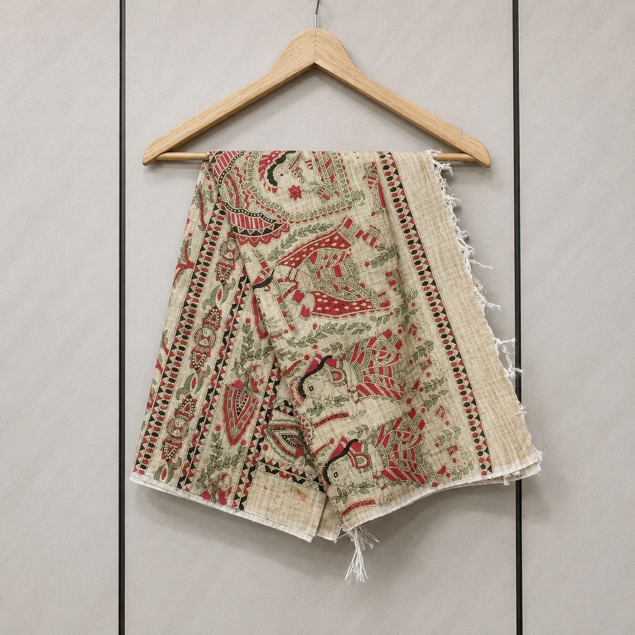 Madhubani Art Bhagalpur Stole (Size: 92 X 36 Inches)