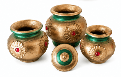 ✨ Traditional Handmade Kubera Pot – Elegant Terracotta Home Décor ✨ Traditional Handmade Kubera Pot – Elegant Terracotta Home Décor