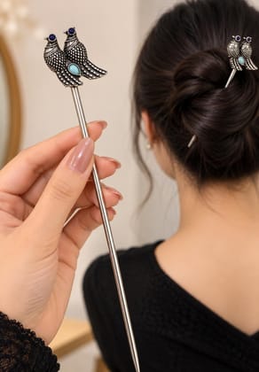 Elegant Peacock Design Juda Hair Stick