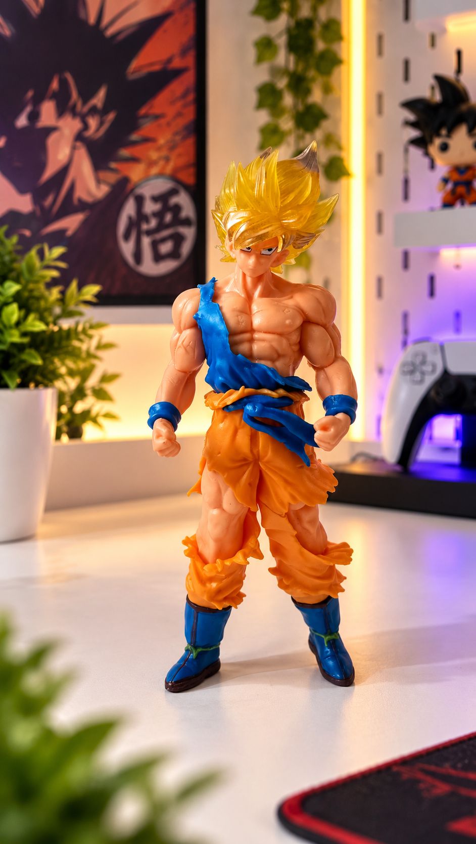 Super Saiyan Goku Action Figure – 18cm| Dragon Ball Anime Collectible