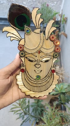 Dhani Eco Art Shreenathji Wheat Straw Wall Decor 8-inch Dhani Eco Art Shreenathji Wheat Straw Wall Decor 8-inch